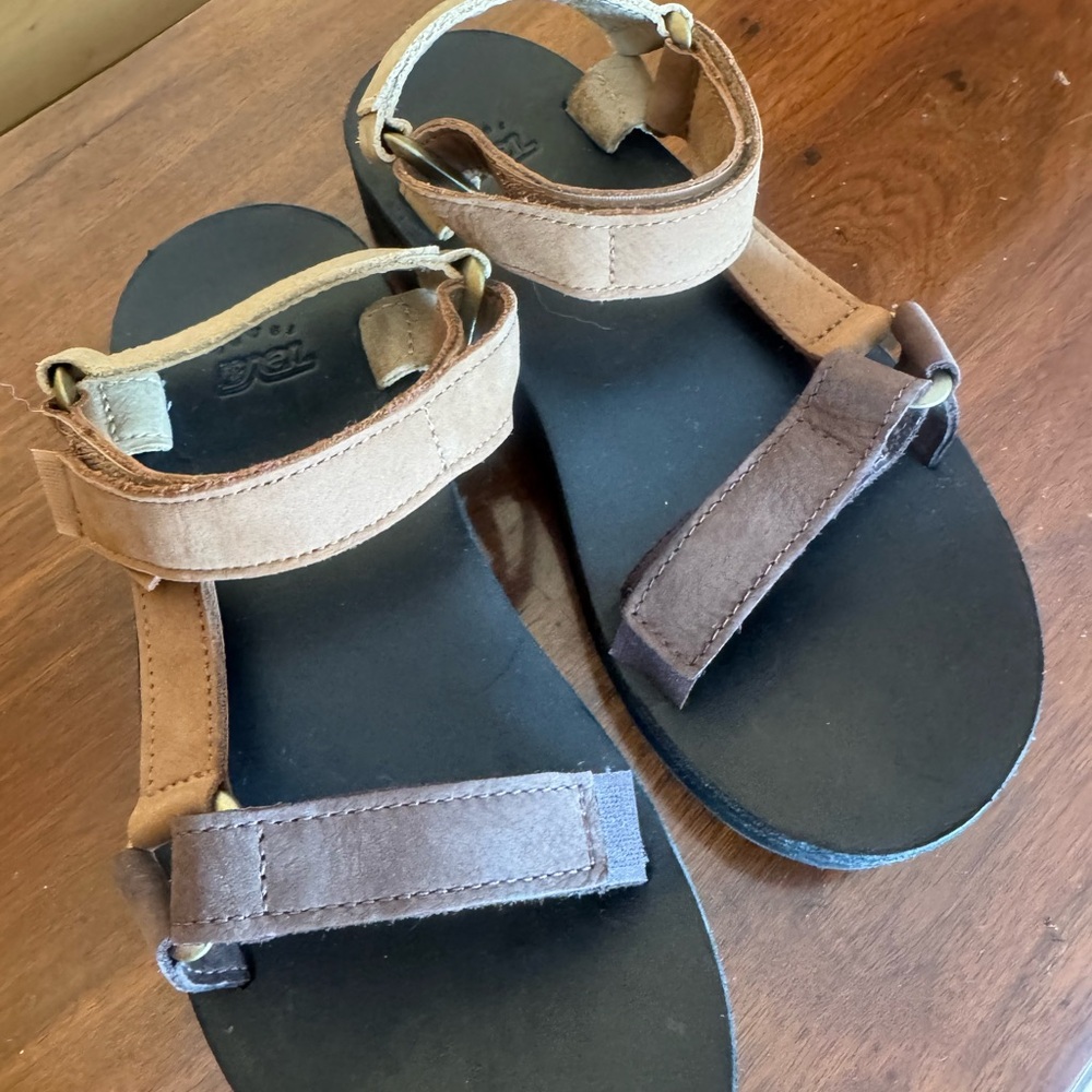 Teva Dual-Tone Sandals in Brown and Tan Midform - Picture 7 of 7
